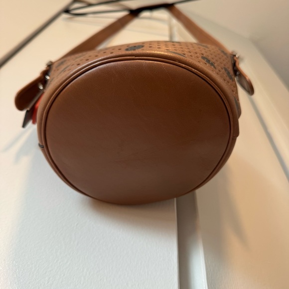 Rare Coach dot bucket bag - Picture 6 of 8